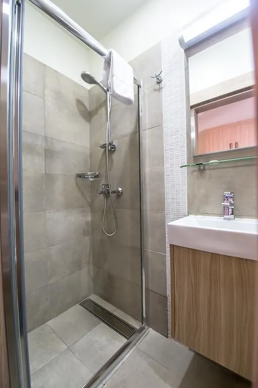 Zodiac Hotel Apartments Λάρνακα