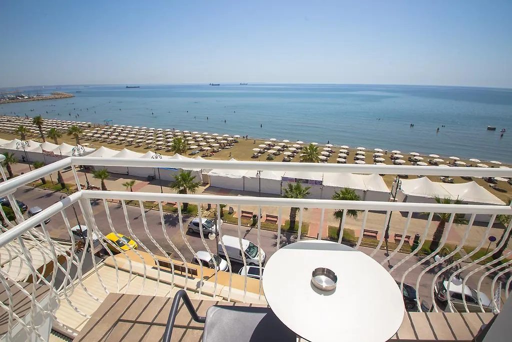 Zodiac Hotel Apartments Λάρνακα 4*,