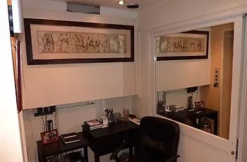 Zodiac Hotel Apartments Λάρνακα 4*,  Κύπρος