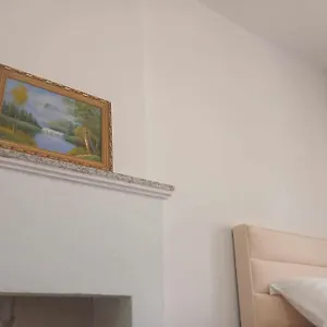Bujtina Dalmacia , Koman Albanie