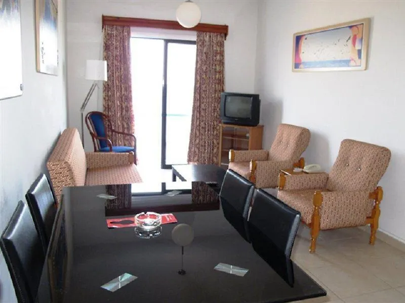 Zodiac Hotel Apartments Larnaca